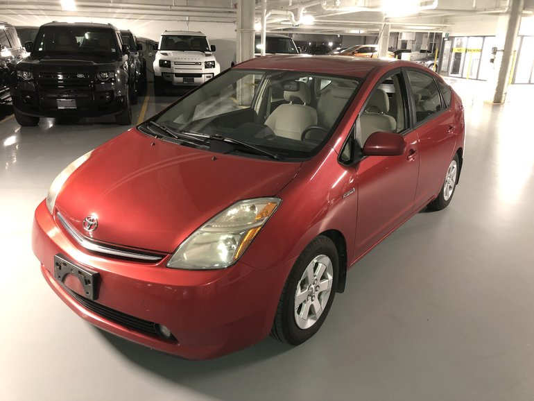 2009 Toyota Prius Base > Selling AS IS, AS TRADED-Incl. Winter Tires