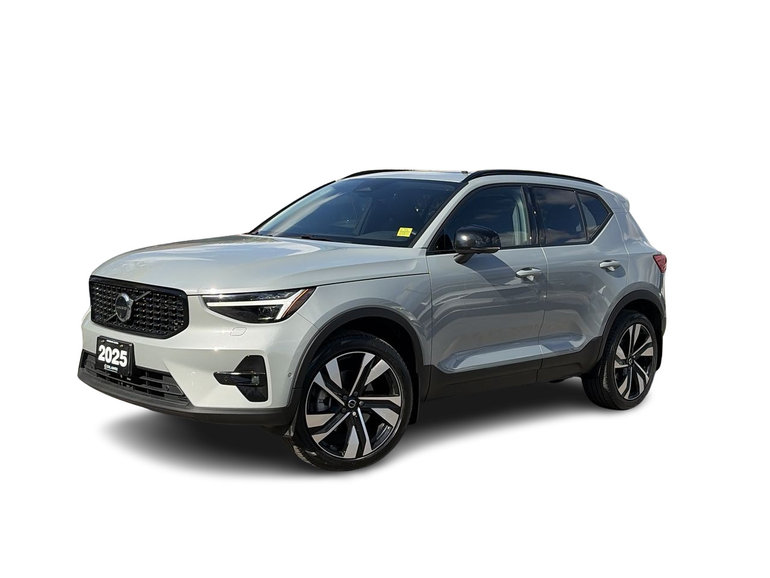 2025 Volvo XC40