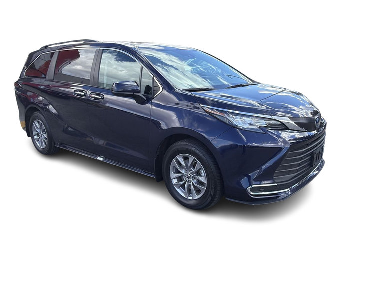 2022 Toyota Sienna Hybrid