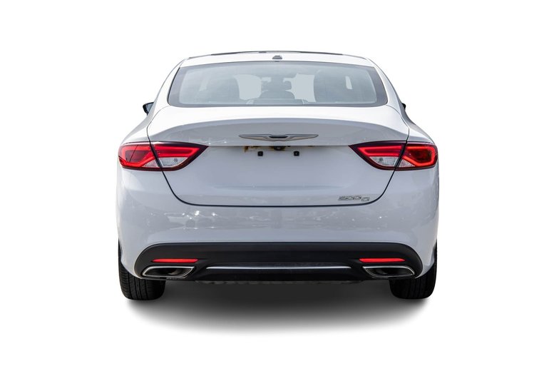 2015 Chrysler 200