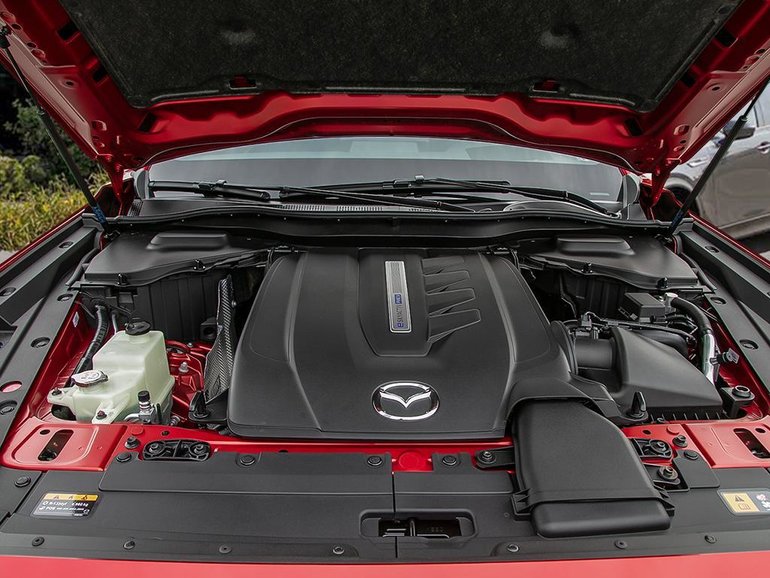 2025 Mazda CX-70 Plug-In Hybrid