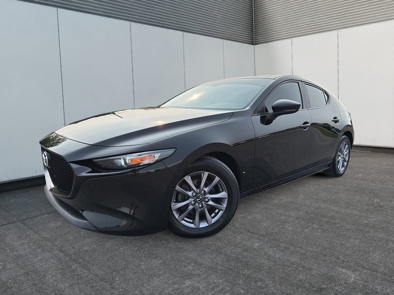 2023  Mazda3 Sport GX