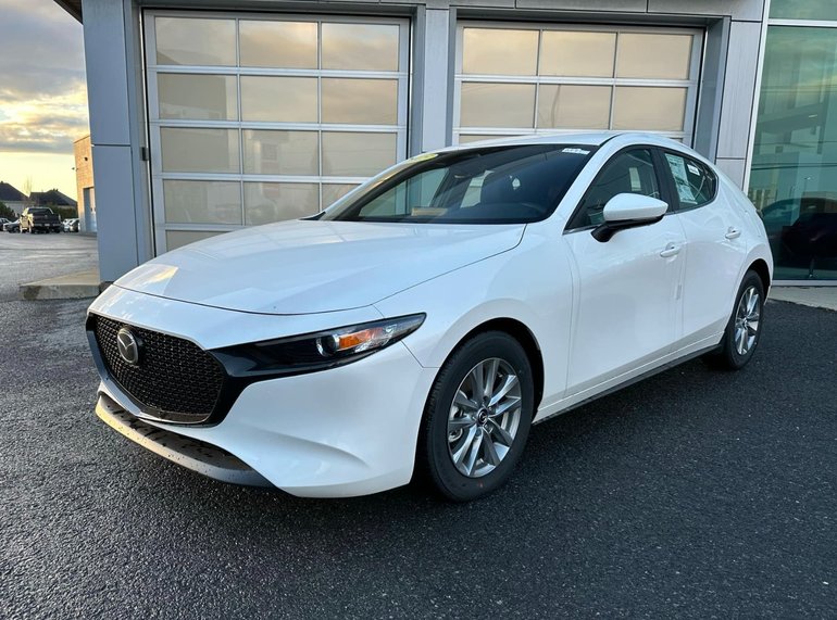 2025 Mazda Mazda3 Sport