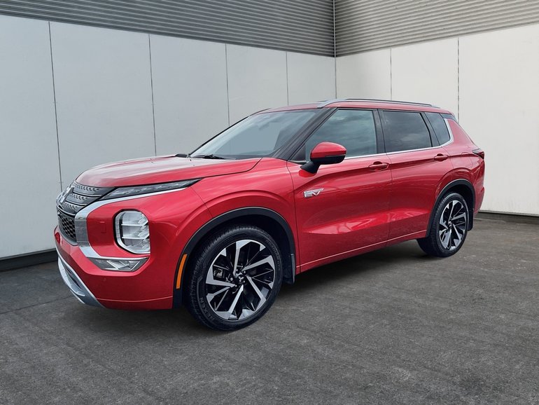 2023 Mitsubishi Outlander PHEV GT