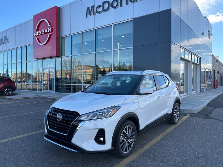 2025 Nissan Kicks Play