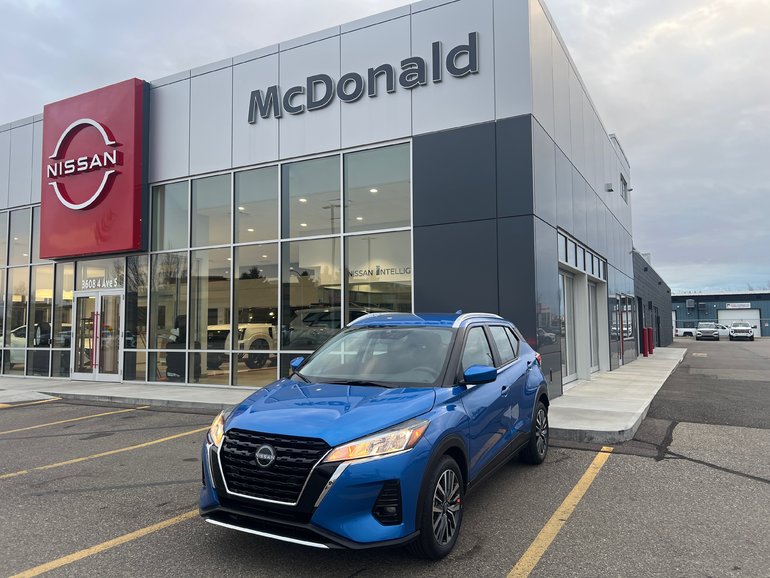 2025 Nissan Kicks Play