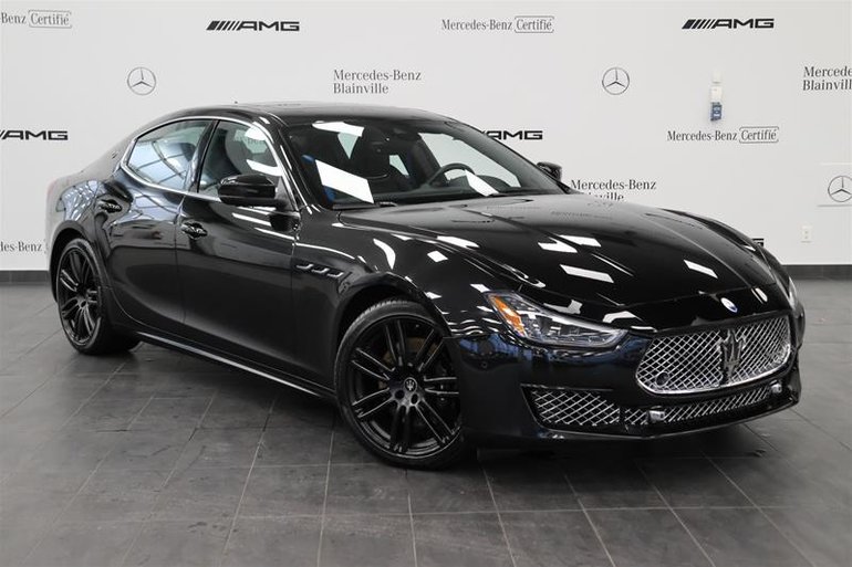 2022 Maserati Ghibli Modena Q4