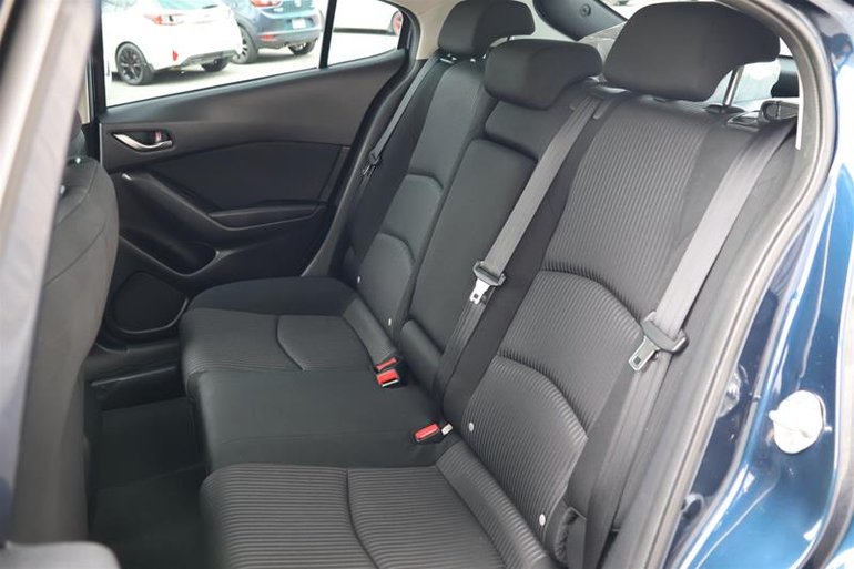 2015 Mazda Mazda3 Sport