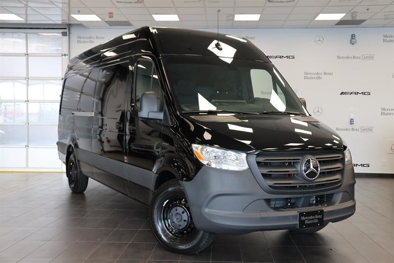 2024 Mercedes-Benz ESprinter 170 Wheelbase High Roof RWD