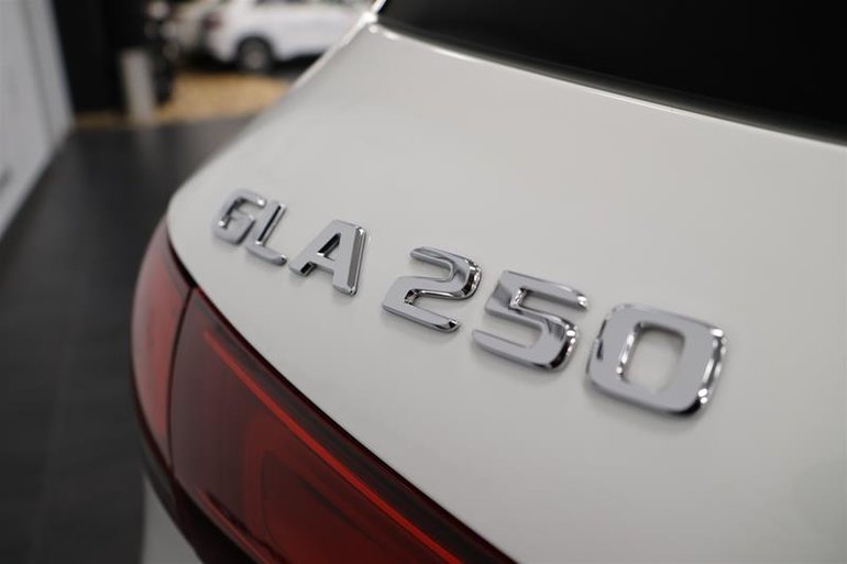 2021 Mercedes-Benz GLA250