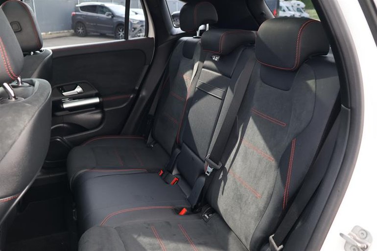 2023 Mercedes-Benz GLA250