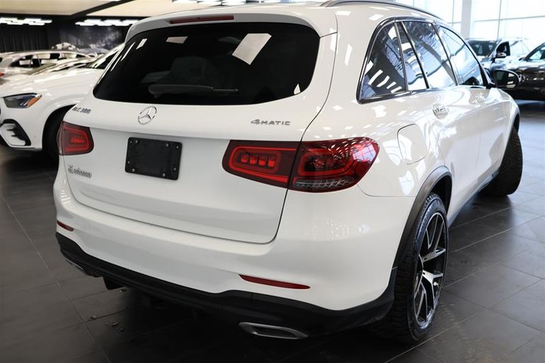 2022 Mercedes-Benz GLC300