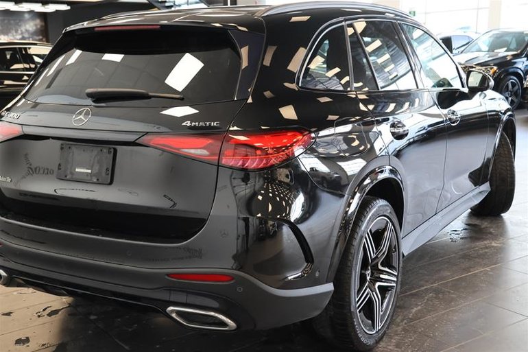 2023 Mercedes-Benz GLC300
