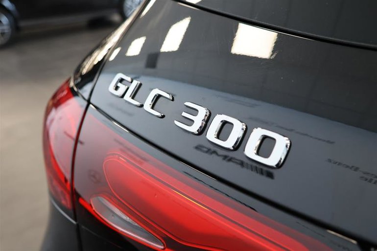 2023 Mercedes-Benz GLC300