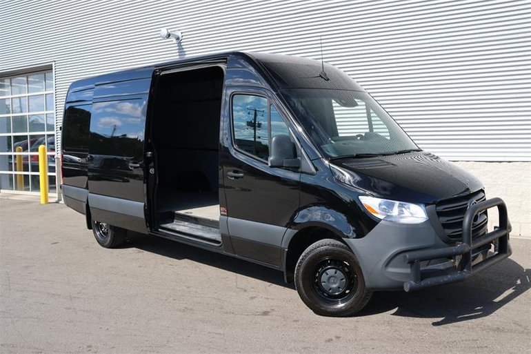 2023 Mercedes-Benz Sprinter 3500 Cargo 170