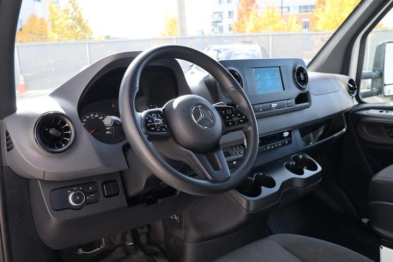 2023 Mercedes-Benz Sprinter 4500 Cab Chassis 170