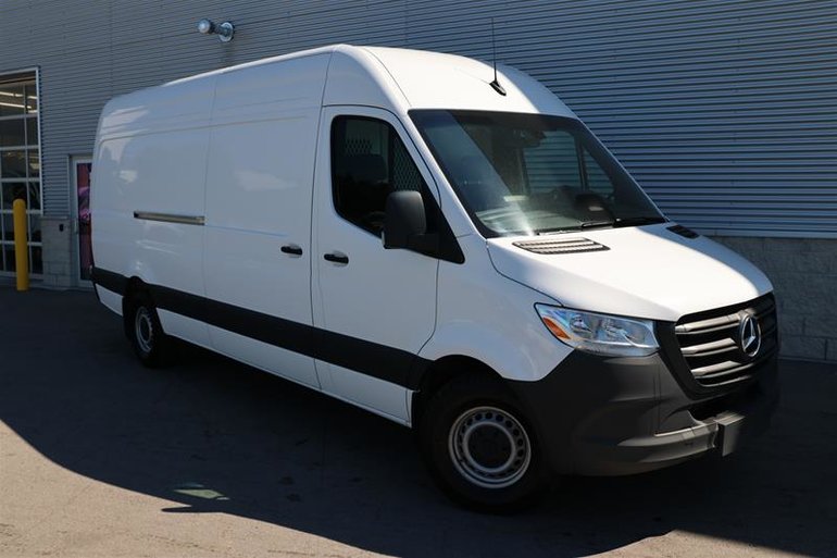 2025 Mercedes-Benz Sprinter Cargo Van 2500 High Roof I4 Diesel 170