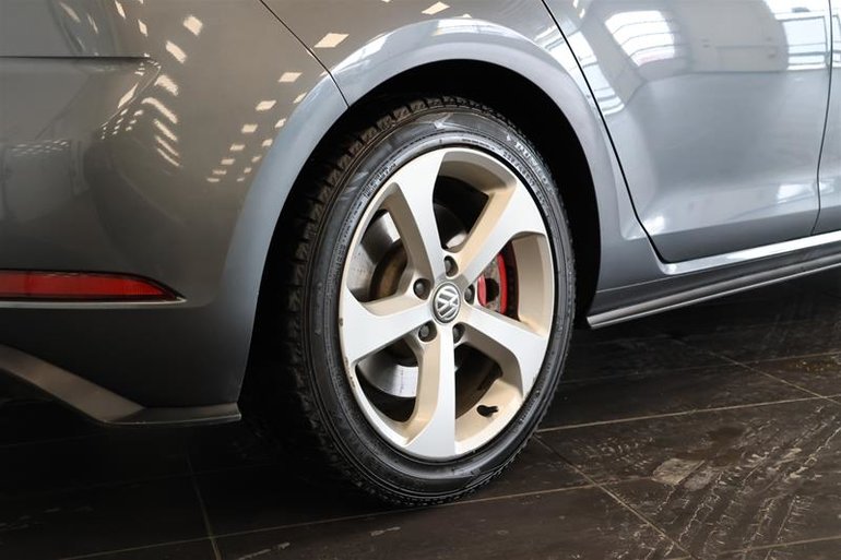 2020 Volkswagen Golf GTI