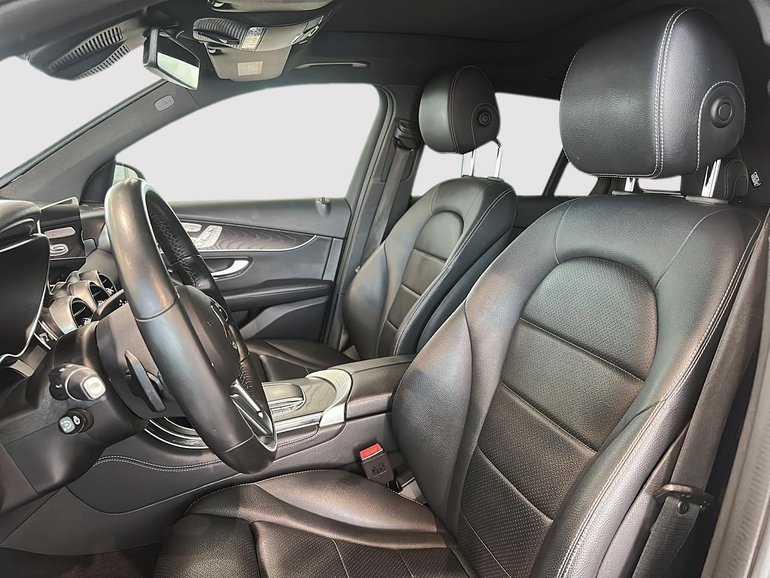 2020 Mercedes-Benz GLC300