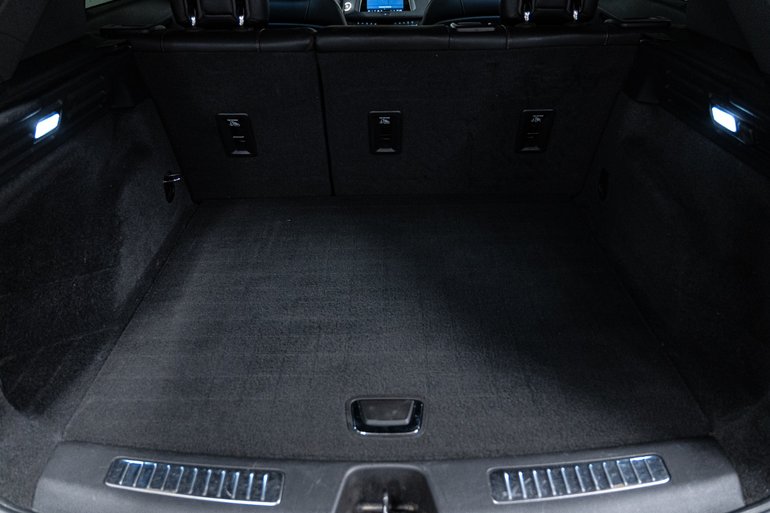 2019 Cadillac XT4 SPORT AWD (1SG)