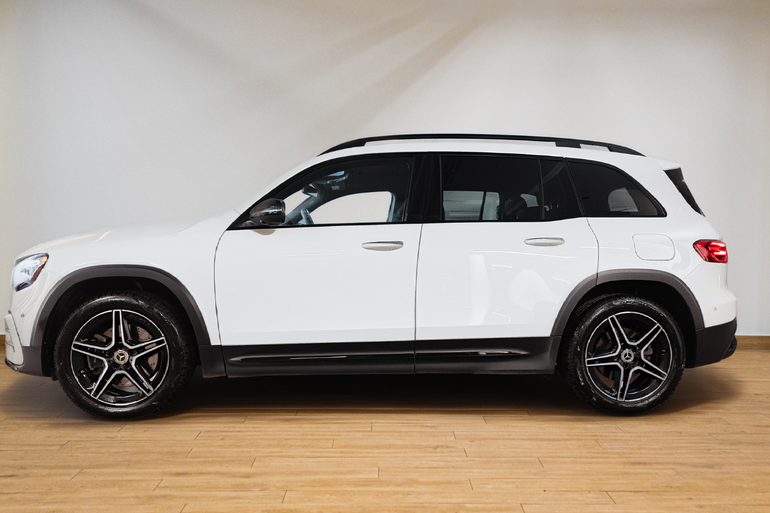 2025 Mercedes-Benz GLB250