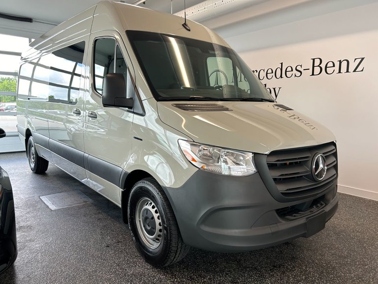 2024 Mercedes-Benz ESprinter 170 Wheelbase High Roof RWD