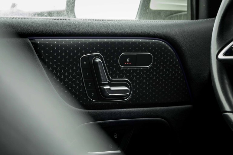 2024 Mercedes-Benz GLB250