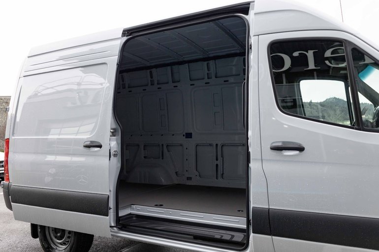 2026 Mercedes-Benz Sprinter 2500