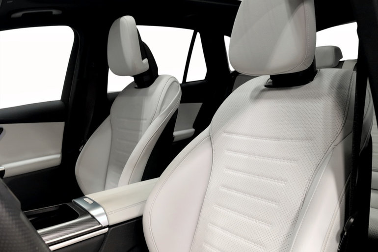 2024 Mercedes-Benz GLC300