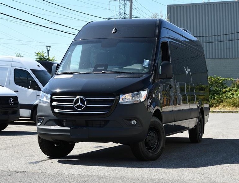 2025 Mercedes-Benz Sprinter 2500