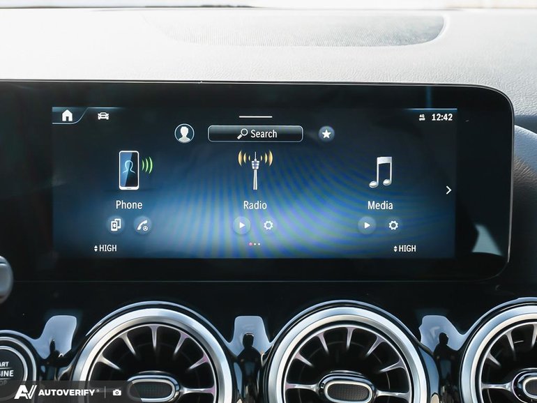 2025 Mercedes-Benz GLA