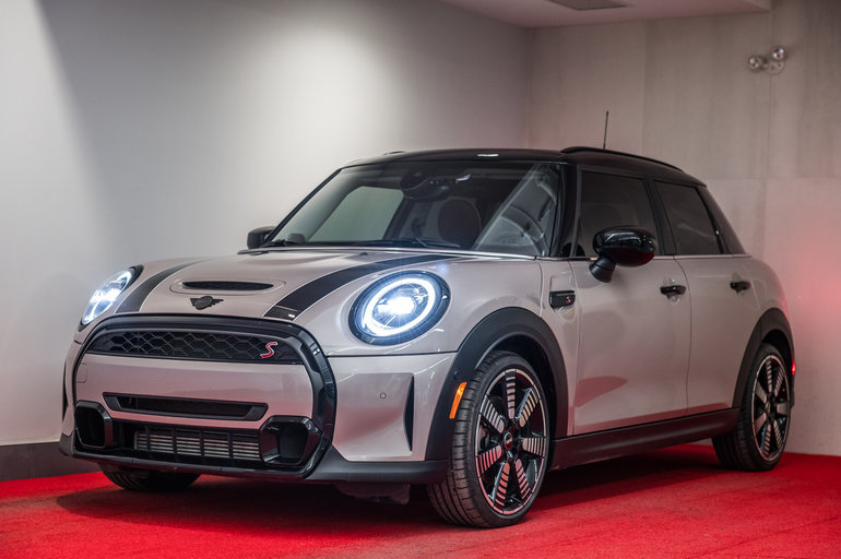 2023 MINI Cooper S 5 Door