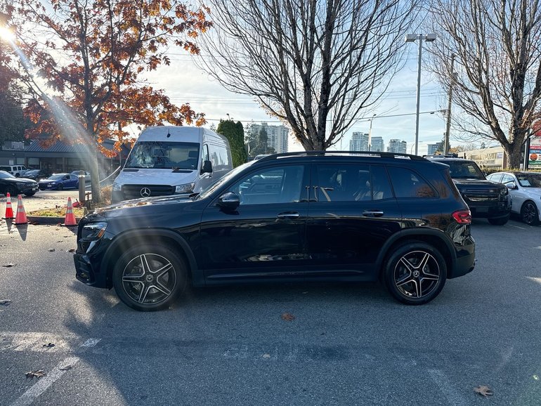 2025 Mercedes-Benz GLB250