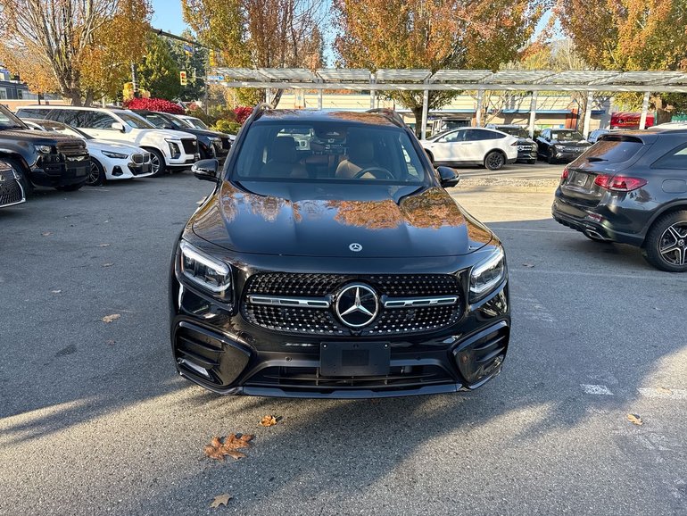 2025 Mercedes-Benz GLB250