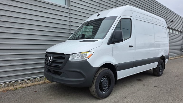 2025 Mercedes-Benz ESprinter