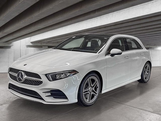 2022 Mercedes-Benz A 250 4MATIC Hatchback | Ensemble de conduite intelligente