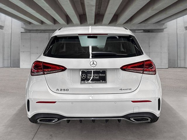 2022 Mercedes-Benz A