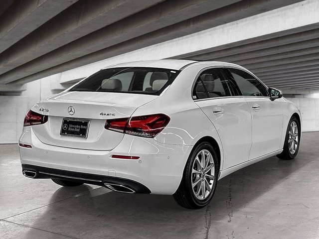 2022 Mercedes-Benz A
