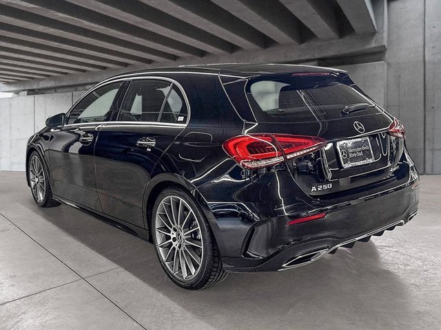 2022 Mercedes-Benz A