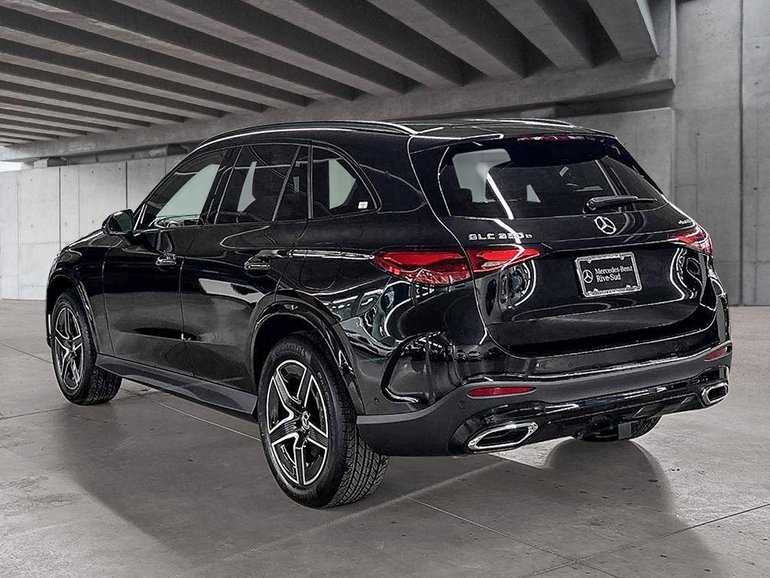 2027 Mercedes-Benz GLC