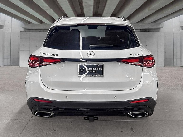 2027 Mercedes-Benz GLC
