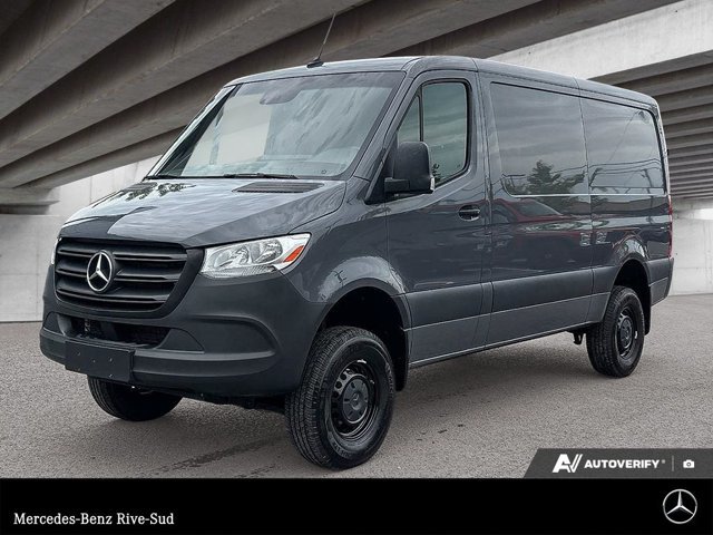 2023 Mercedes-Benz Sprinter 2500 AWD Cargo Van 144 Low Roof