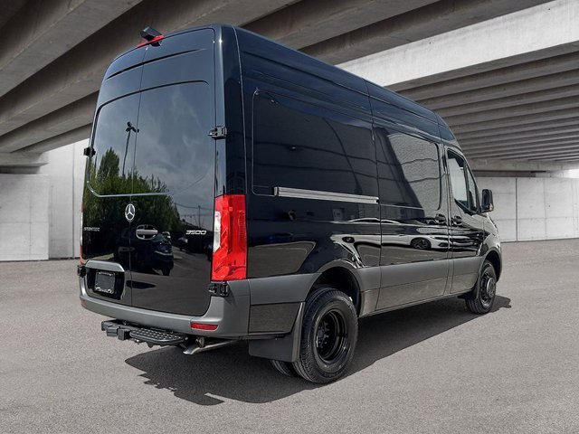 2025 Mercedes-Benz Sprinter 3500