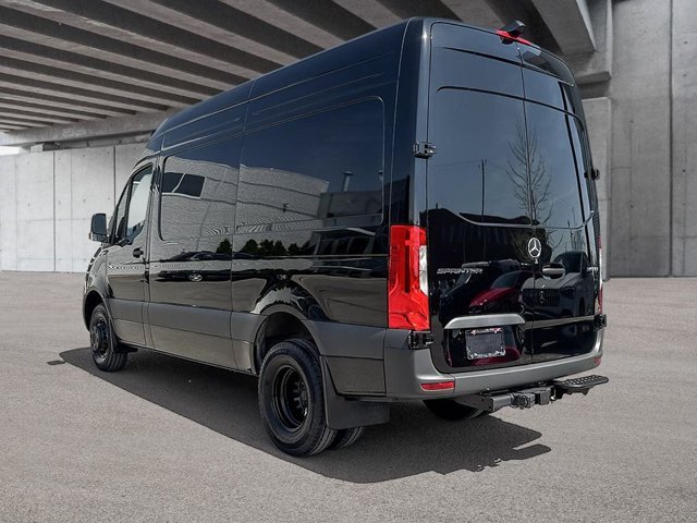 2025 Mercedes-Benz Sprinter 3500