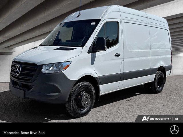 2025 Mercedes-Benz Sprinter Cargo Van 144 WB Standard Roof Cargo