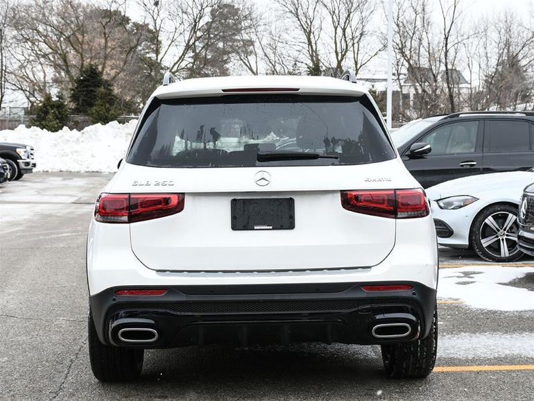 2022 Mercedes-Benz GLB