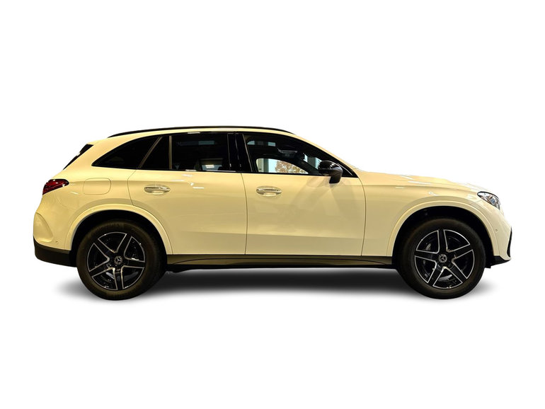 2026 Mercedes-Benz GLC Plug-in Hybrid