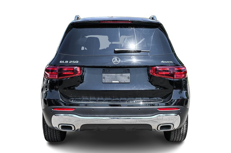 2025 Mercedes-Benz GLB250