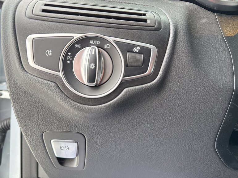 2022 Mercedes-Benz GLC