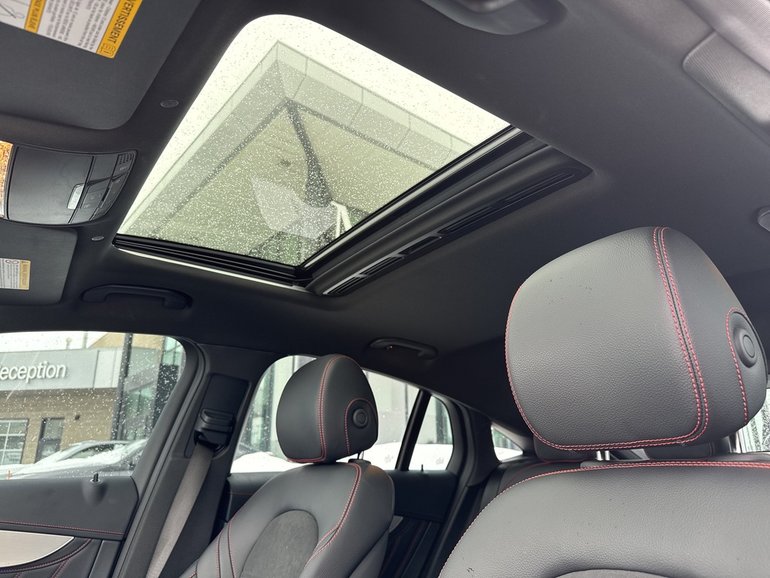 2023 Mercedes-Benz GLC